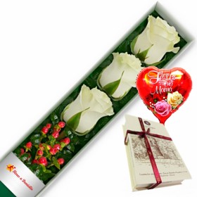CAJA CON 3 ROSAS BLANCAS + CHOCOLATE Y GLOBO DÍA DE LA MADRE