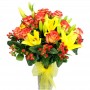 Florero de 12 Rosas Circus + Liliums Amarillos + Hipéricos
