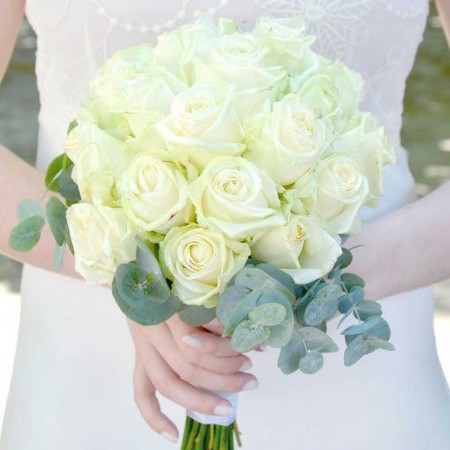 Ramo de Novia Rosas blancas del Bosque