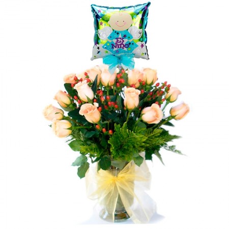 Florero con 24 Rosas Damasco para Nacimiento + Globo es un Niño