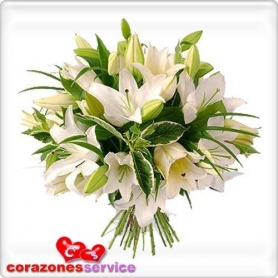 Ramo de Flores Lilium Tonos Blancos