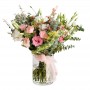 Florero con 10 Lisianthus Rosados más Flores Rústicas y Eucaliptos
