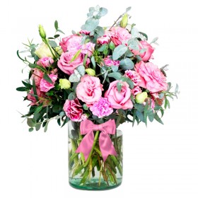 Florero con 10 Lisianthus rosados más rosas rosadas 8 más Flores Rústicas y Eucaliptos Florero con 10 Lisianthus rosados más rosas rosadas 8 más Flores Rústicas y Eucaliptos
