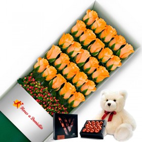 OFERTA CAJA DE 24 ROSAS DAMASCO MAS PELUCHE Y CHOCOLATE GRAGEA