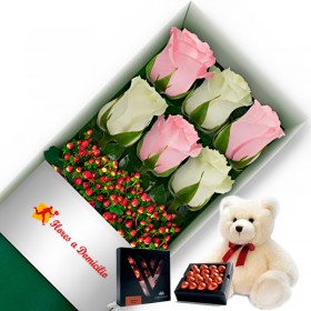 OFERTA CAJA DE 6 ROSAS ROSADAS Y BLANCAS MAS PELUCHE Y CHOCOLATE GRAGEA