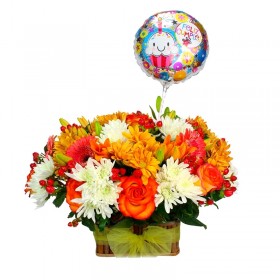 Cesta de Flores para Cumpleaños con Globo Cesta de Flores para Cumpleaños con Globo