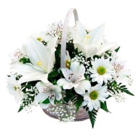 Cesta de condolencias pequeño con Liliums y Astromelias mas flores mix Cesta de condolencias pequeño con Liliums y Astromelias mas flores mix