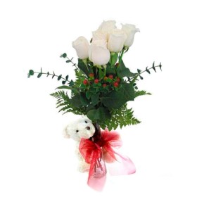 Florero con 6 Rosas Blancas con peluche Florero con 6 Rosas Blancas con peluche