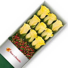 CAJA DE 9 ROSAS AMARILLAS CAJA 9 ROSAS AMARILLAS