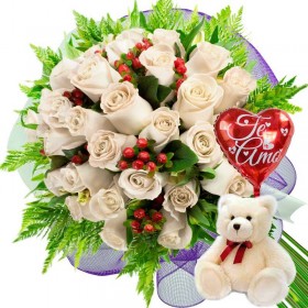 OFERTA RAMO DE 24 ROSAS ROSADAS Y BLANCAS + GLOBO TE AMO Y PELUCHE