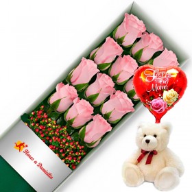CAJA CON 12 ROSAS ROSADAS MAS PELUCHE Y GLOBO DÍA DE LA MADRE CAJA CON 12 ROSAS ROSADAS MAS PELUCHE Y GLOBO DÍA DE LA MADRE